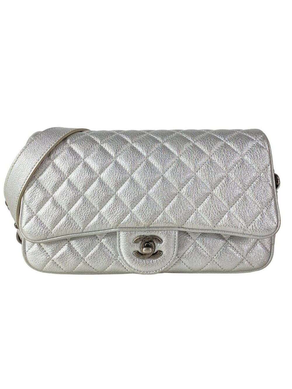 Chanel Shoulder Bag Quilted Silver Leather